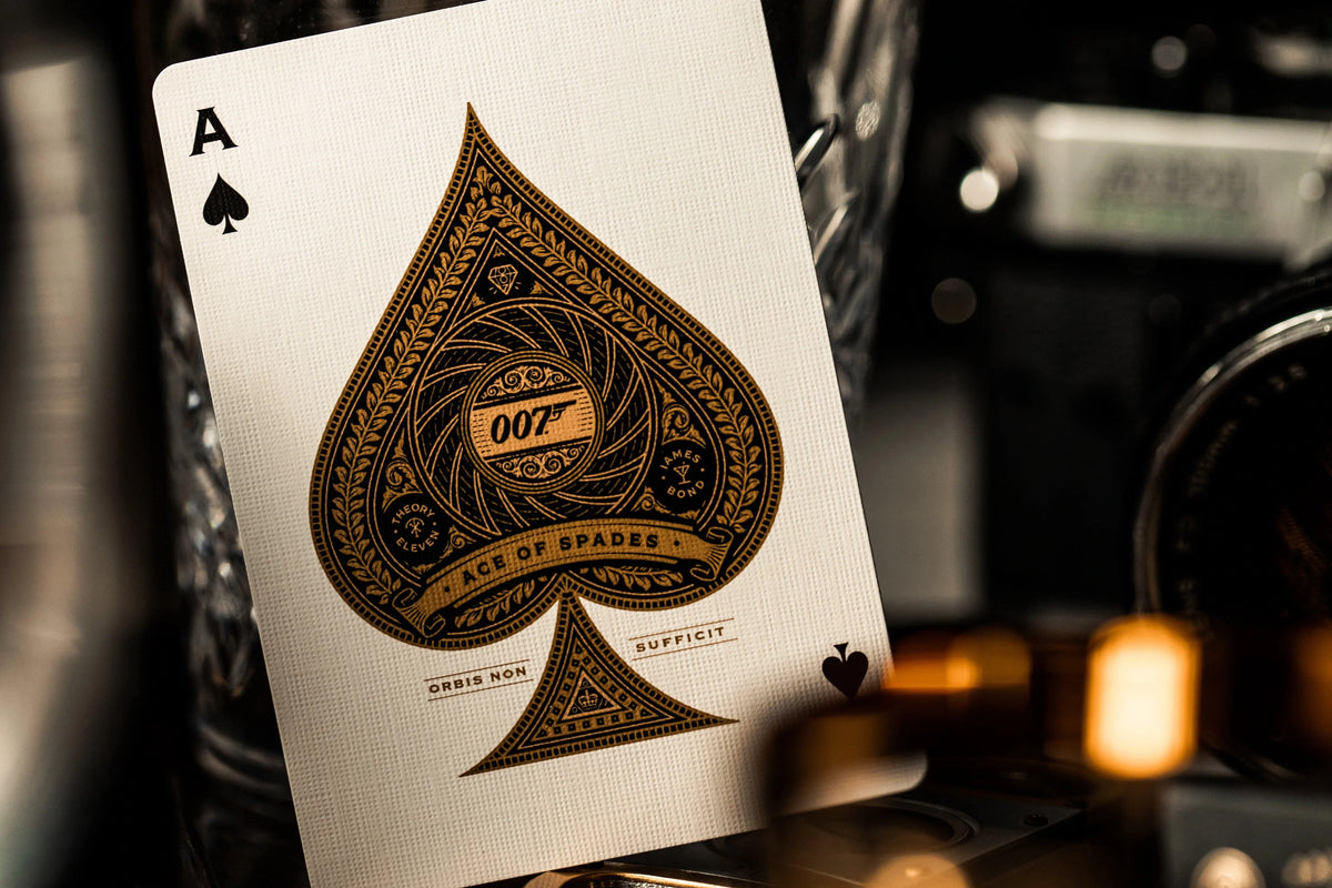 THEORY 11 - DELUXE JAMES BOND PLAYING CARDS