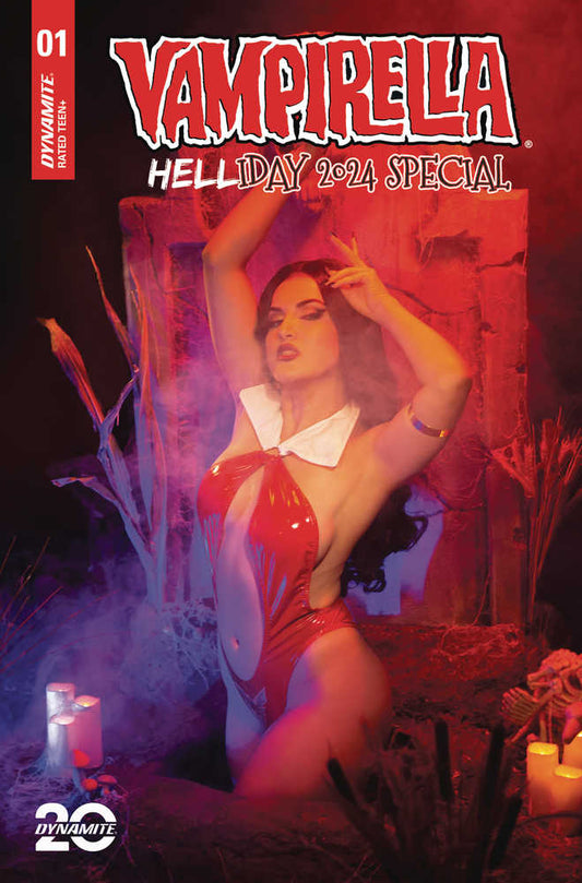 Vampirella Helliday 2024 Sp #1 Cover D Cosplay