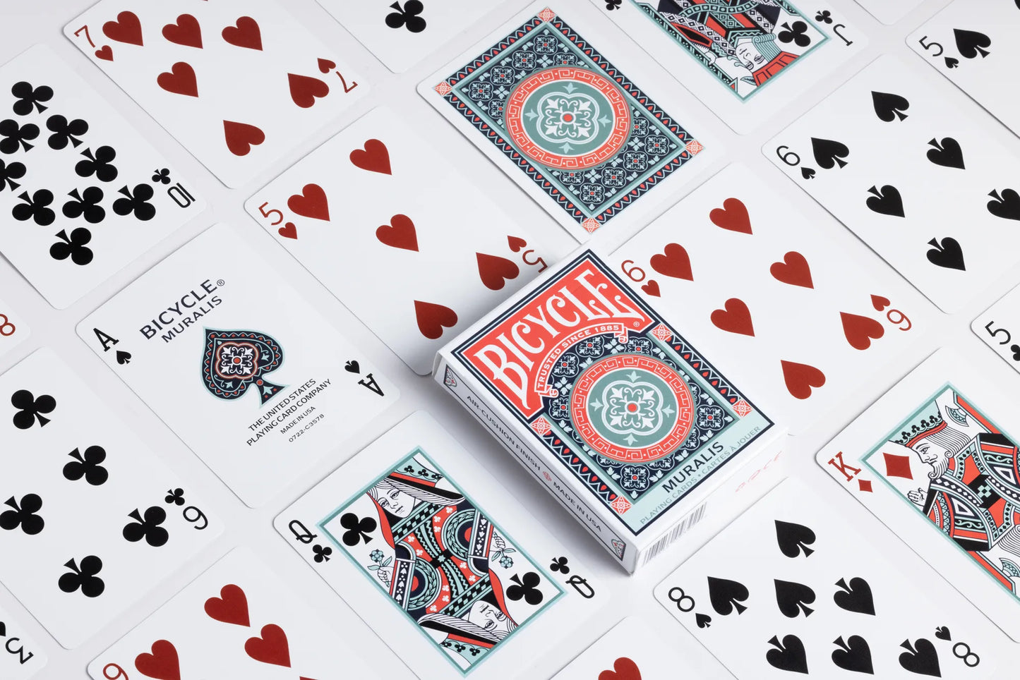 BICYCLE MURALIS PLAYING CARDS