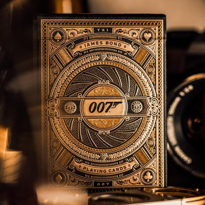THEORY 11 - DELUXE JAMES BOND PLAYING CARDS